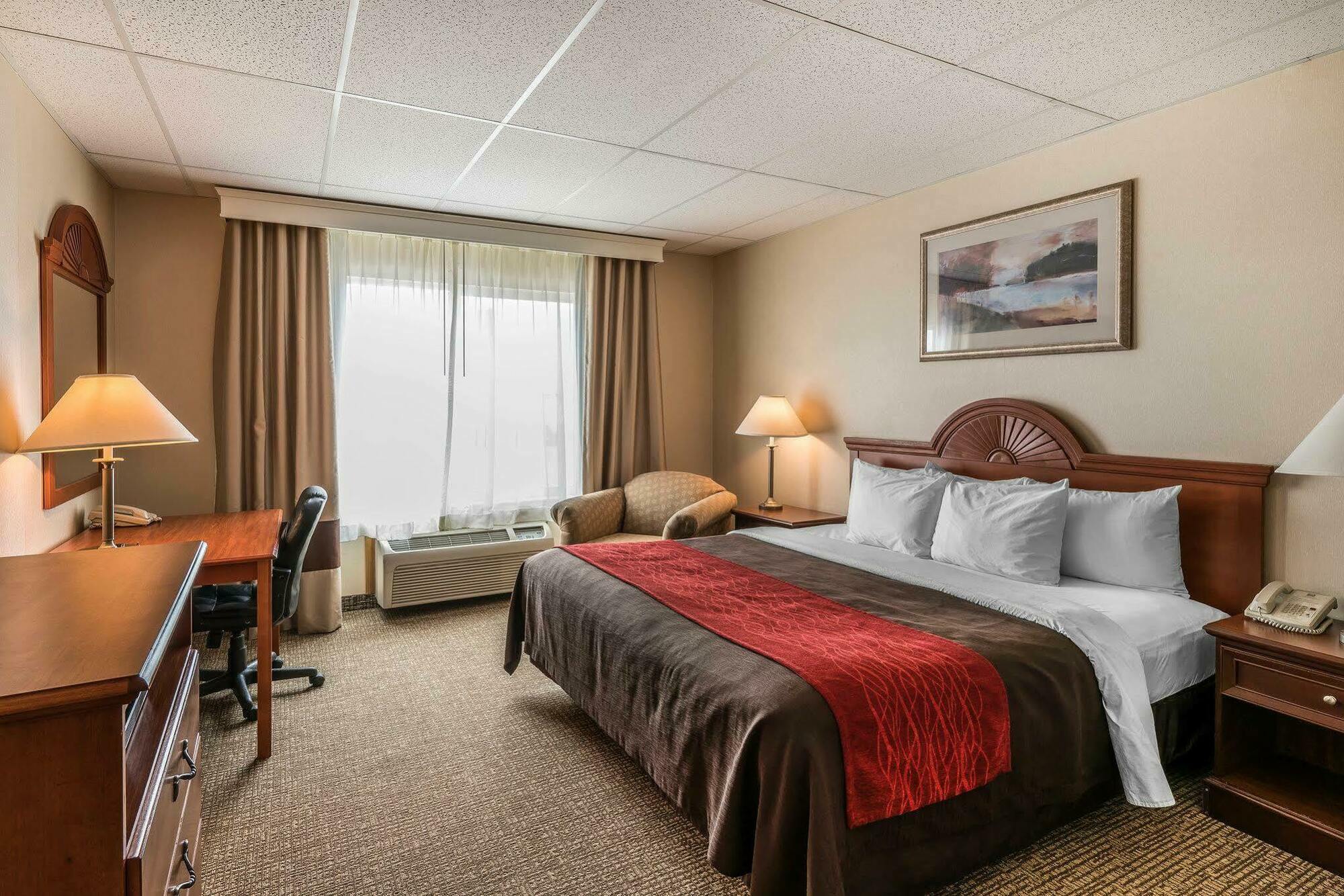 Comfort Inn & Suites Хермистон Экстерьер фото