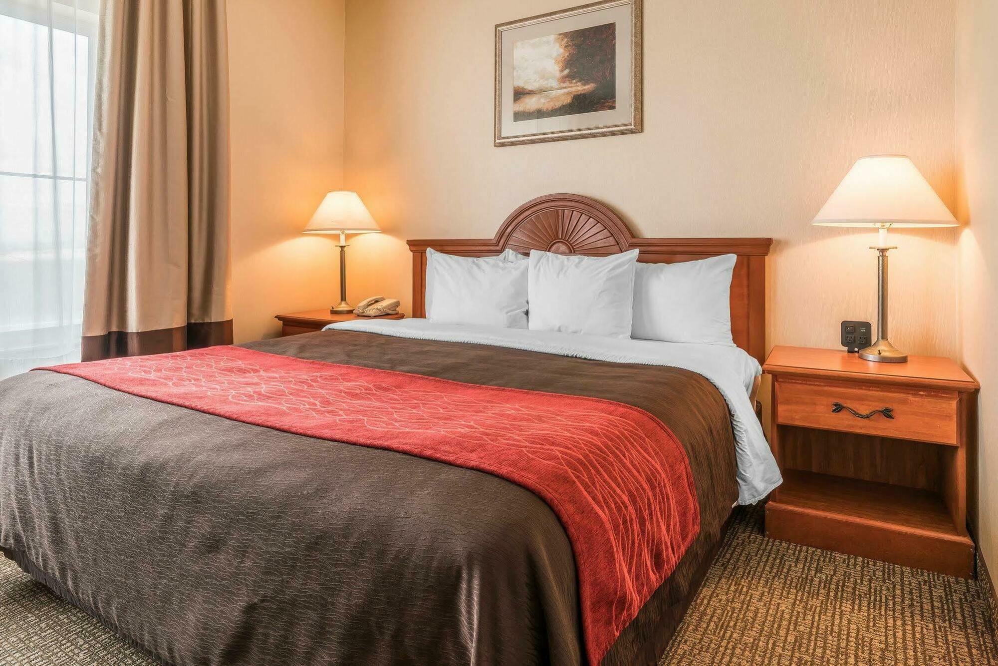 Comfort Inn & Suites Хермистон Экстерьер фото
